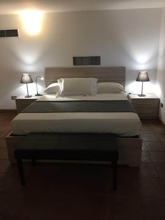 Le Due Pigne (Adults Only) Taranto Exterior foto