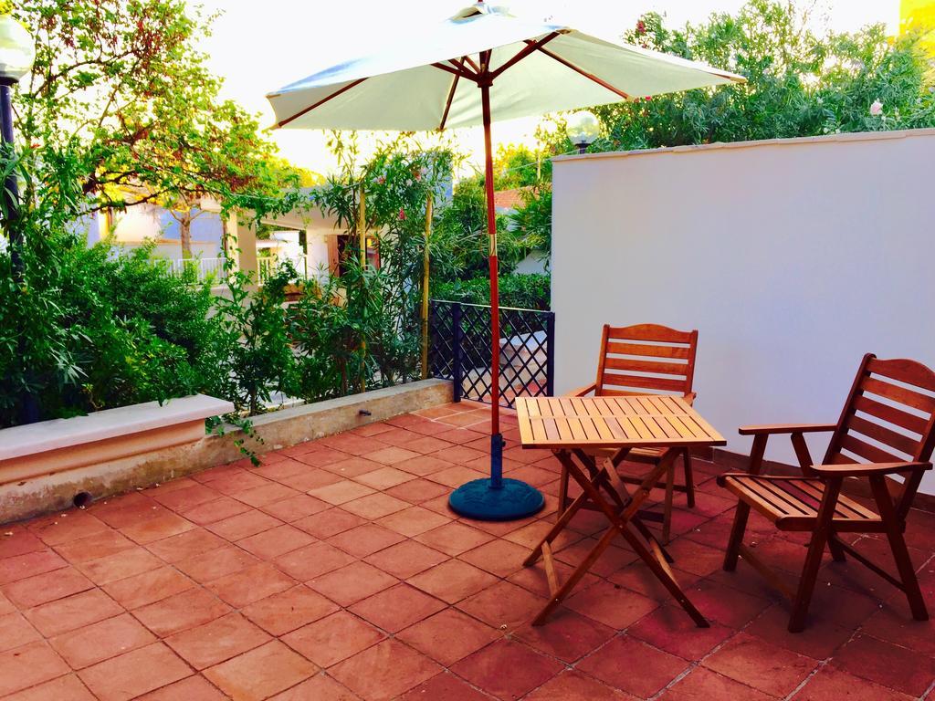 Le Due Pigne (Adults Only) Taranto Exterior foto